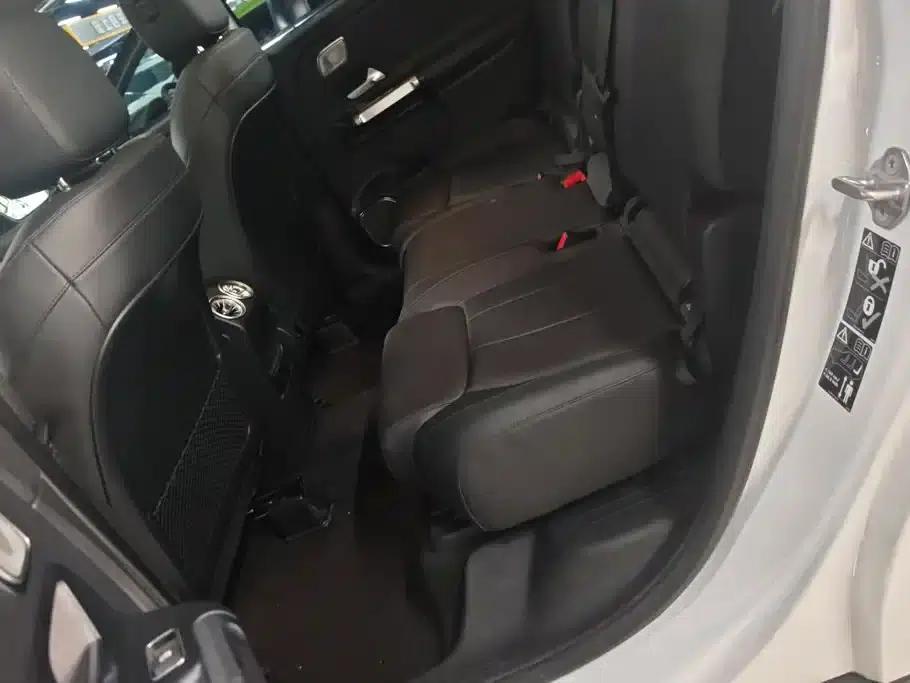 Mercedes-Benz GLB 2020 Fashion Edition — миниатюра 11
