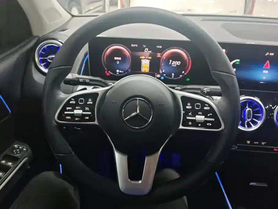 Mercedes-Benz GLB 2020 Fashion Edition — миниатюра 15