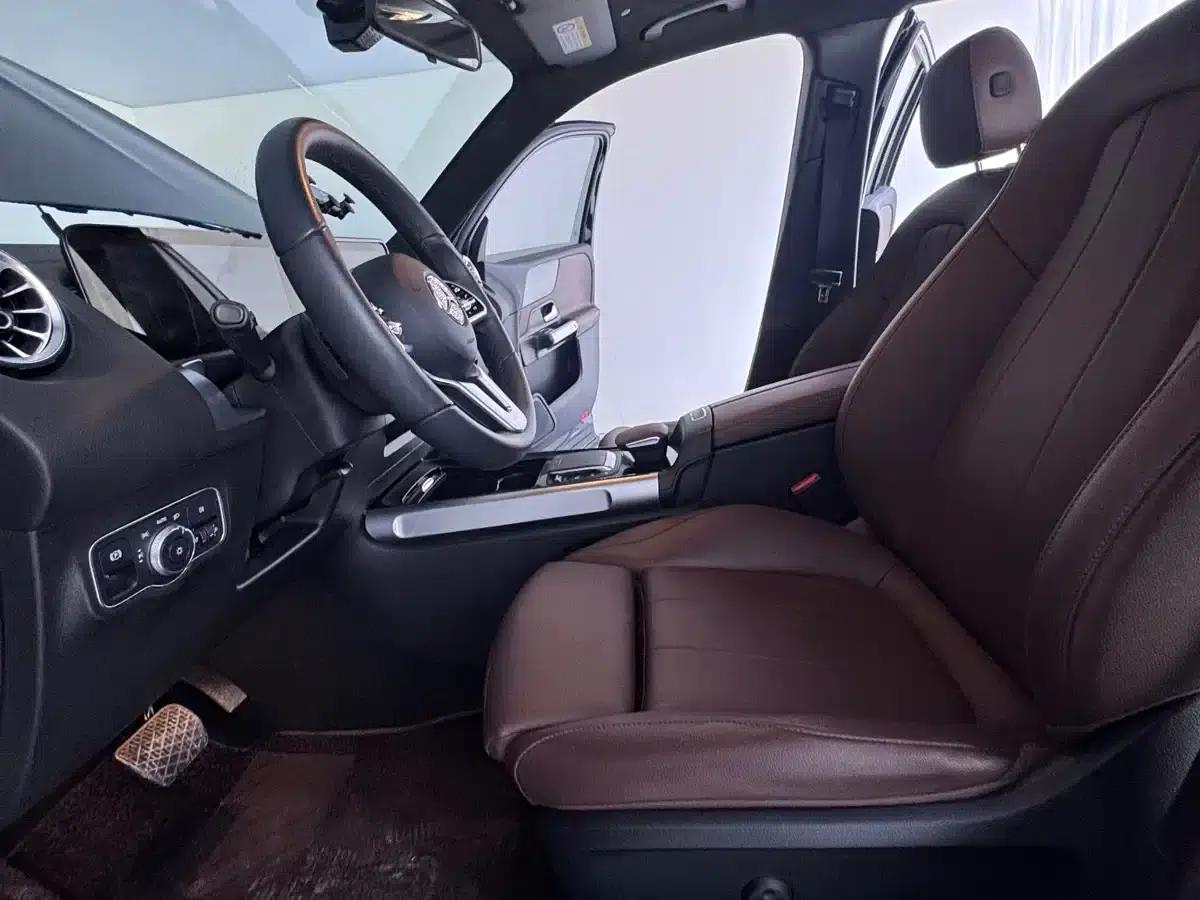 2022 Mercedes-Benz GLB 180 Dynamic — миниатюра 16