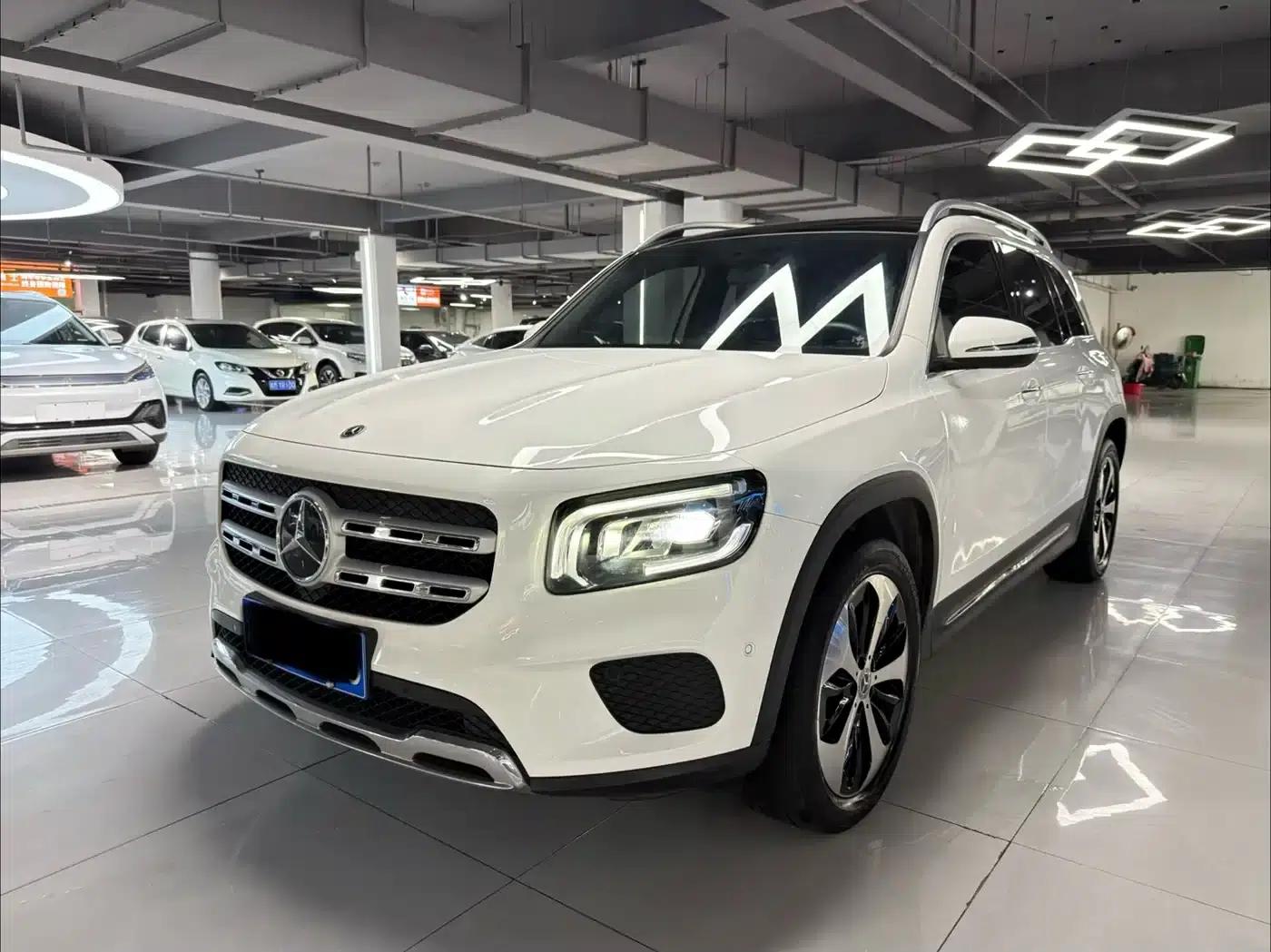 Mercedes-Benz GLB 2021 Fashion Edition — миниатюра 1