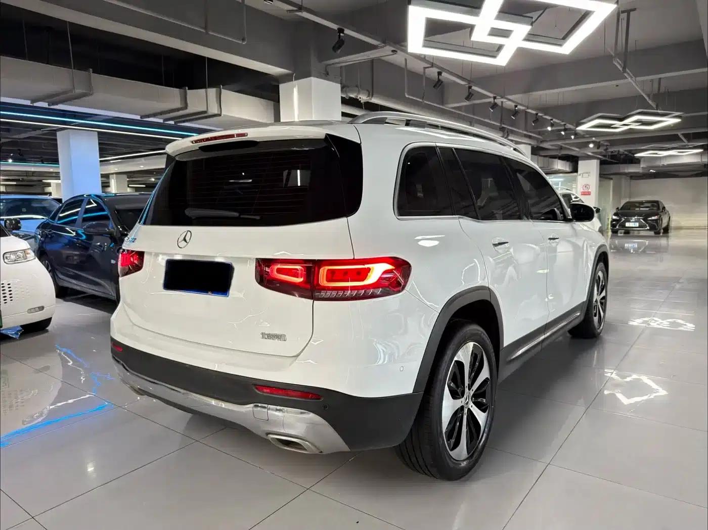 Mercedes-Benz GLB 2021 Fashion Edition — миниатюра 4
