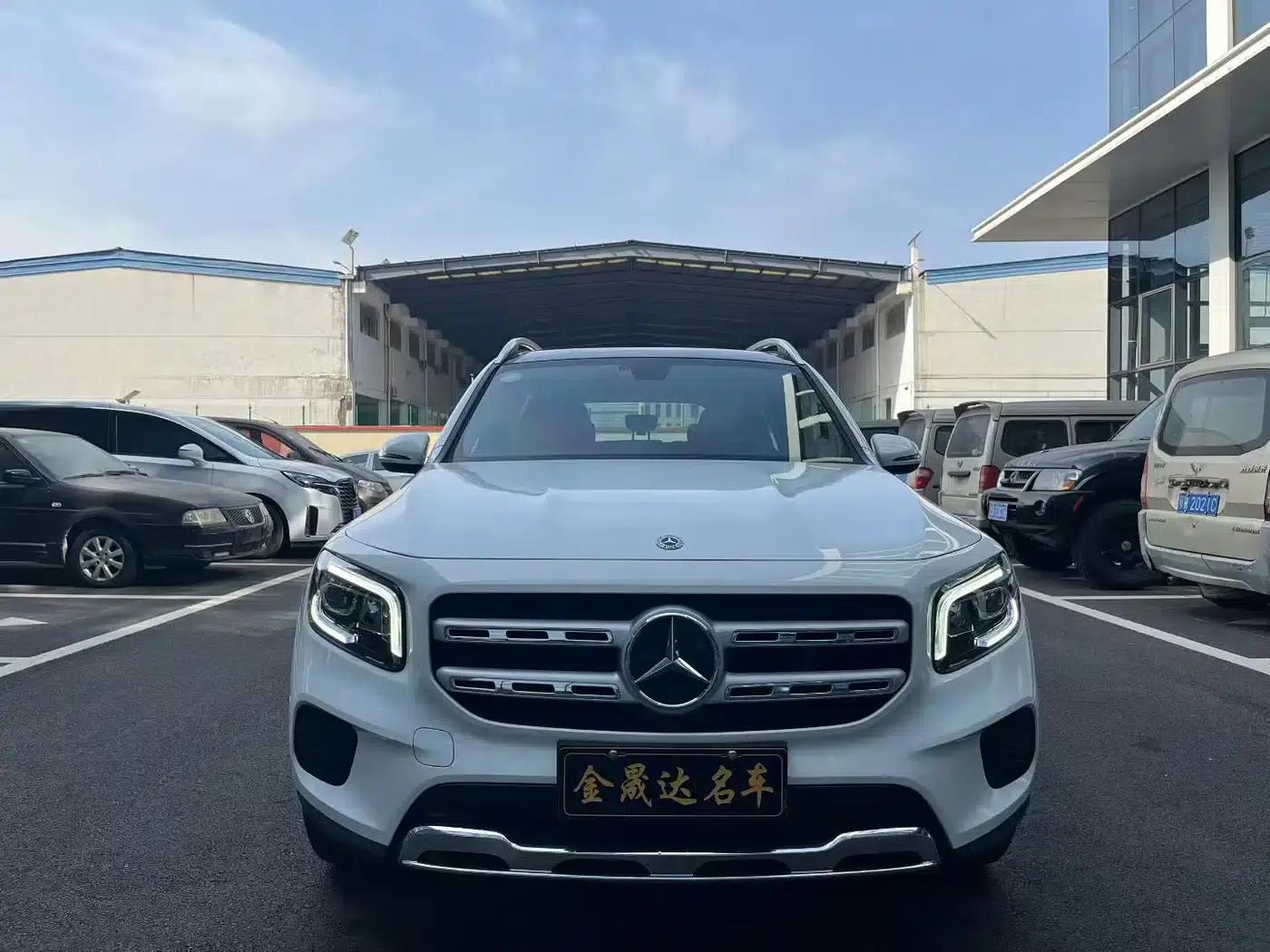Mercedes-Benz GLB 2020 Fashion Edition — миниатюра 2