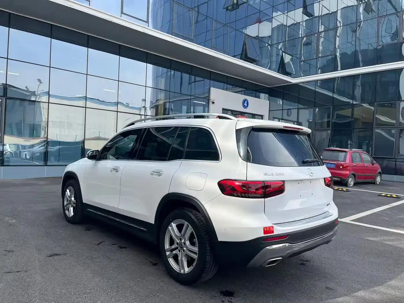 Mercedes-Benz GLB 2020 Fashion Edition — миниатюра 7