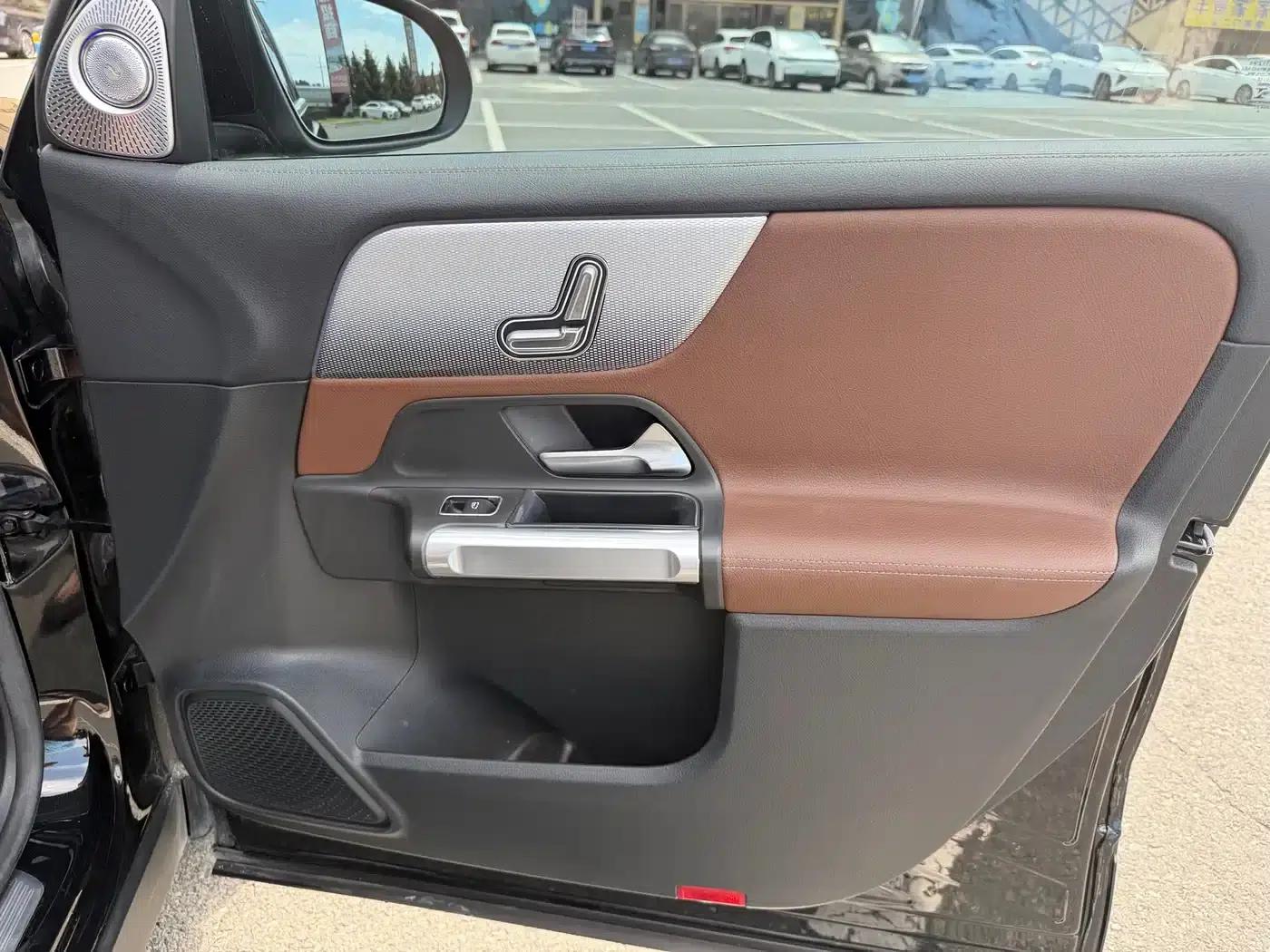 2021 Mercedes-Benz GLB 180 Dynamic — миниатюра 17