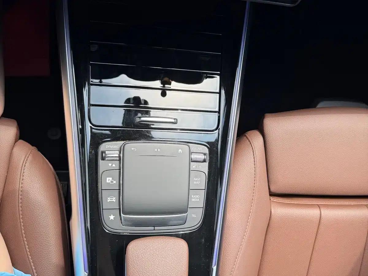 2021 Mercedes-Benz GLB 180 Dynamic — миниатюра 23