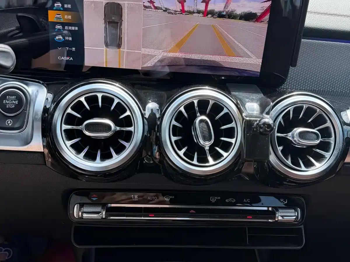 2021 Mercedes-Benz GLB 180 Dynamic — миниатюра 26