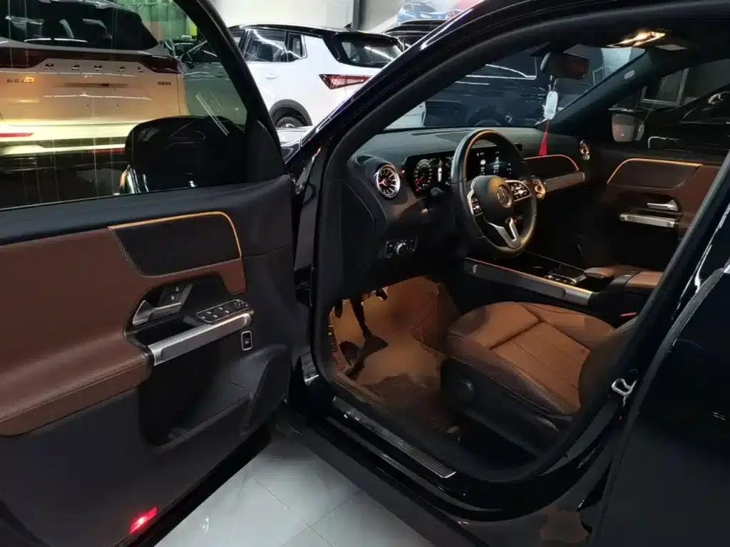 2022 Mercedes-Benz GLB 220 Dynamic — миниатюра 16
