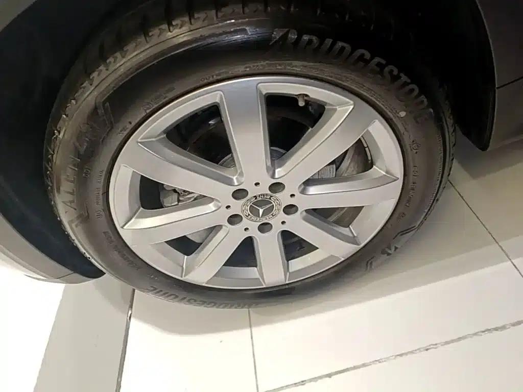 Mercedes-Benz GLB 2020 Fashion Edition — миниатюра 23