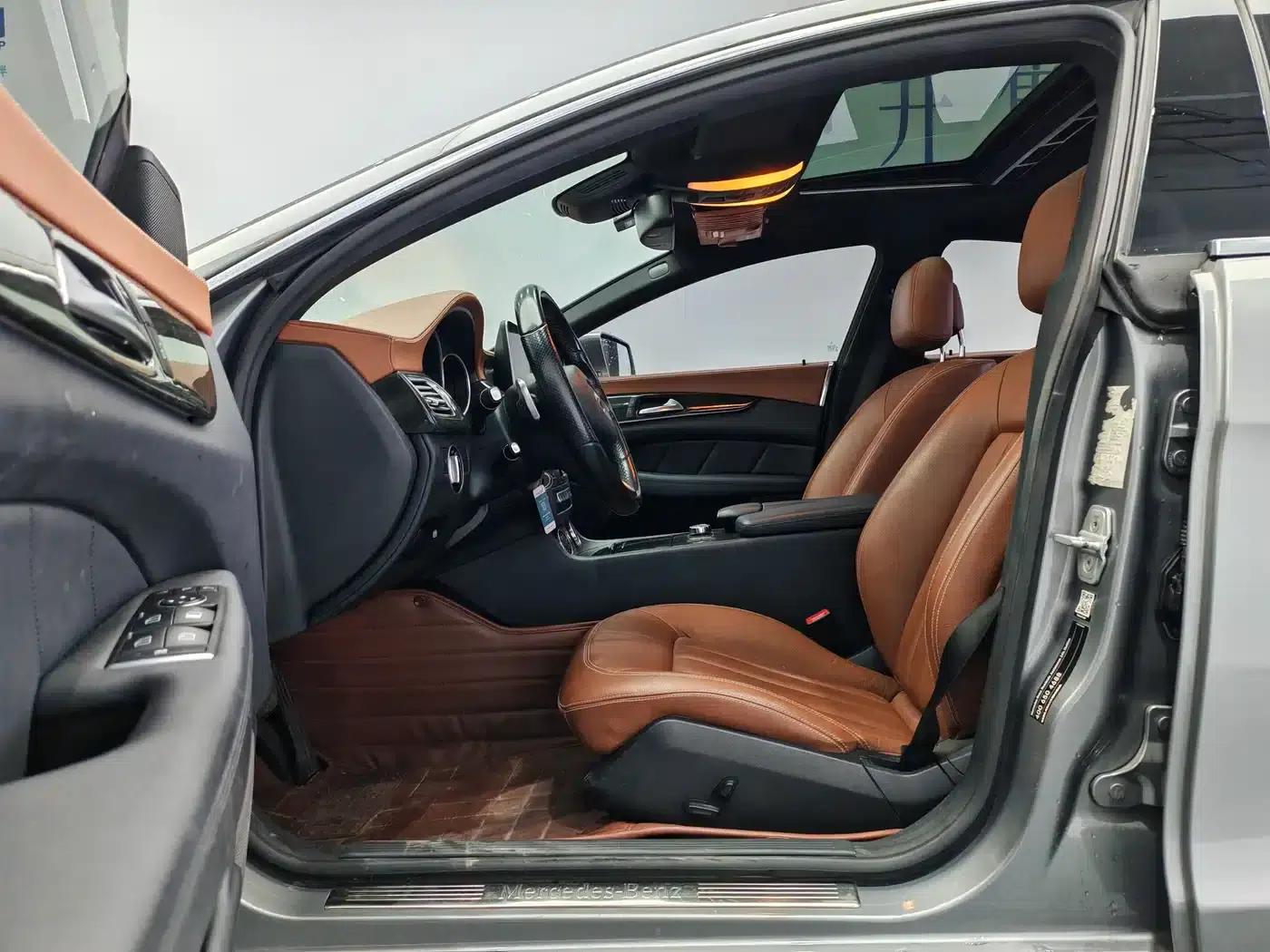 2015 Mercedes-Benz CLS 260 — миниатюра 11