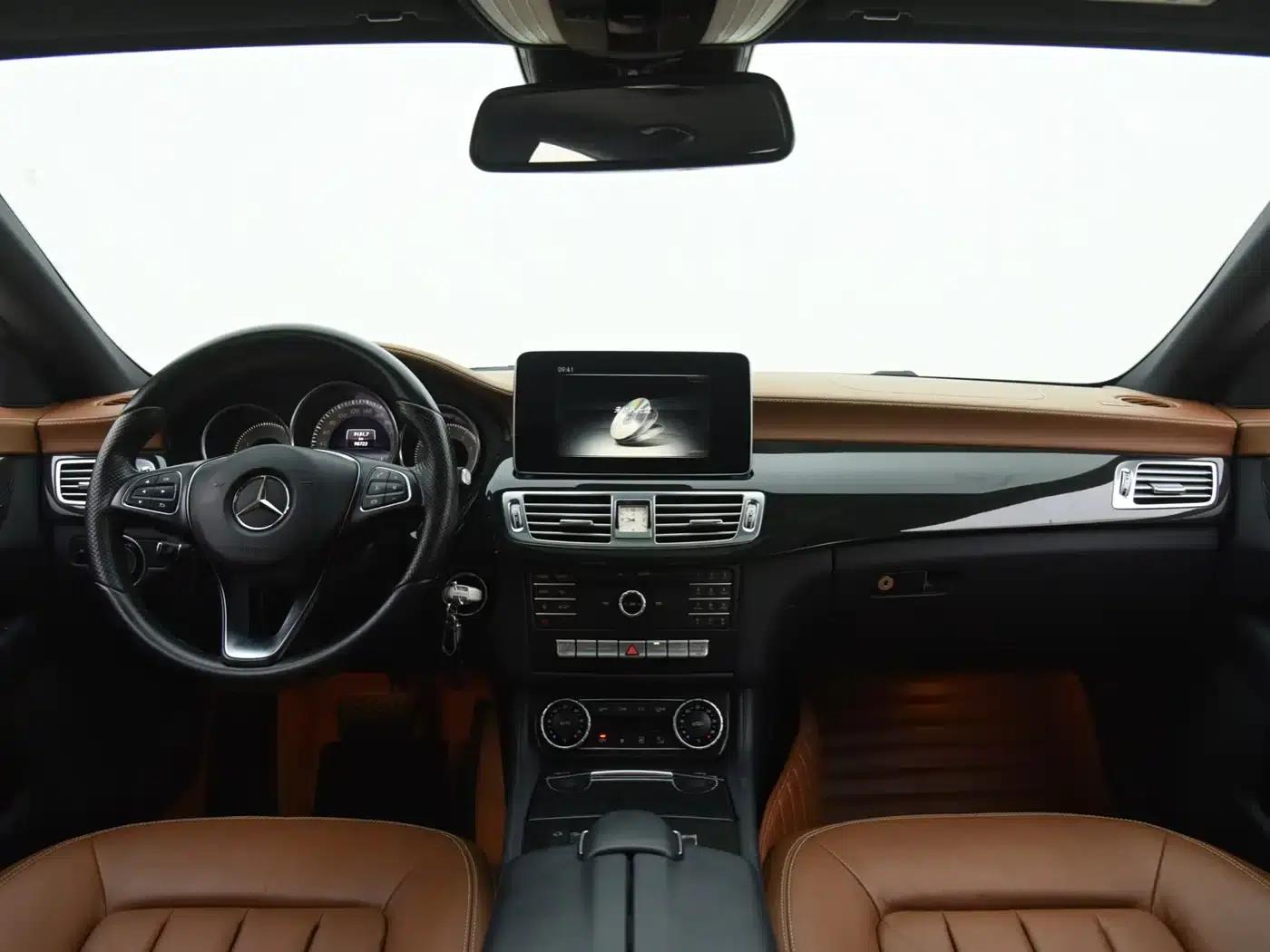 2015 Mercedes-Benz CLS 260 — миниатюра 15