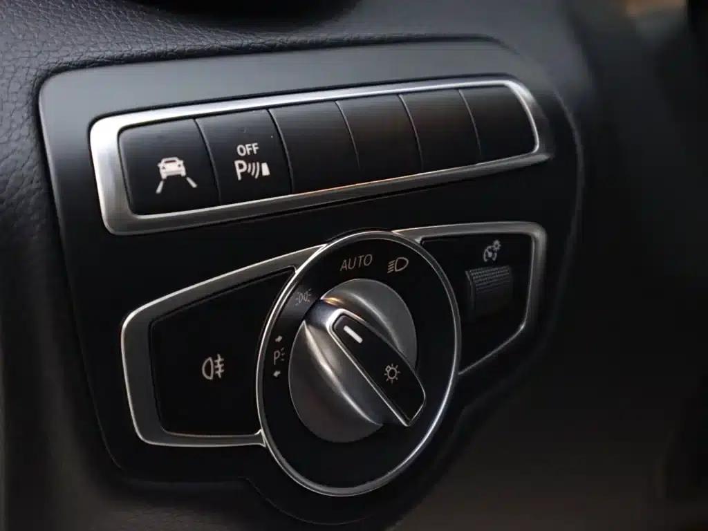 2019 Mercedes-Benz C-Class AMG 43 4MATIC — миниатюра 19