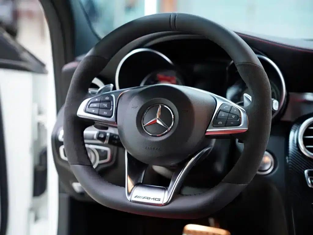 2017 Mercedes-Benz C-Class AMG C 63 — миниатюра 44