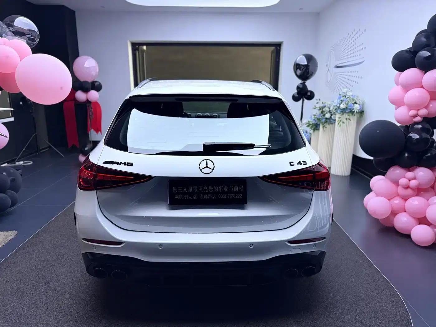2024 Mercedes-Benz C-Class AMG C 43 4MATIC Estate Special Edition — миниатюра 8