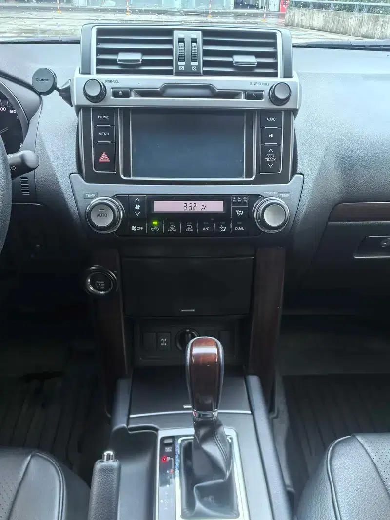 2016 Prado 3.5L Automatic TX-L — миниатюра 8