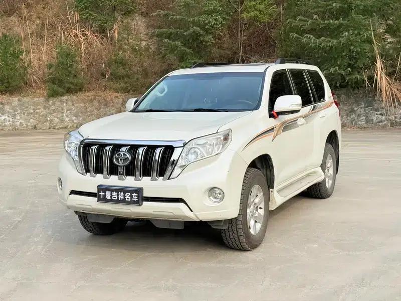 2016 Prado 2.7L Automatic Standard Edition — миниатюра 1