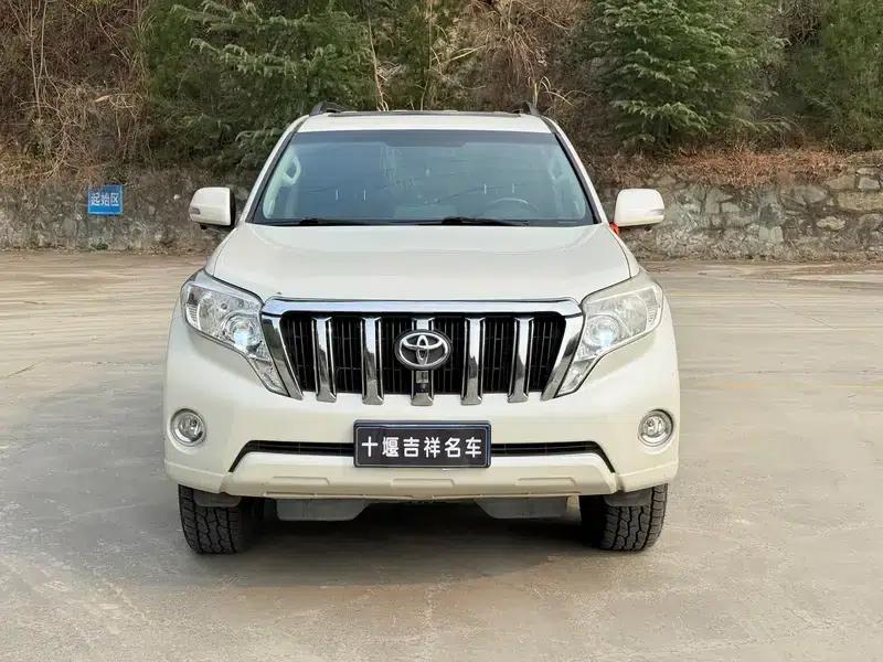 2016 Prado 2.7L Automatic Standard Edition — миниатюра 2