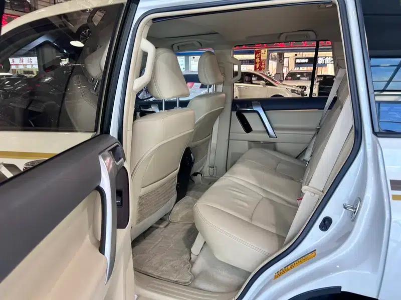 2016 Prado 3.5L Automatic TX — миниатюра 13