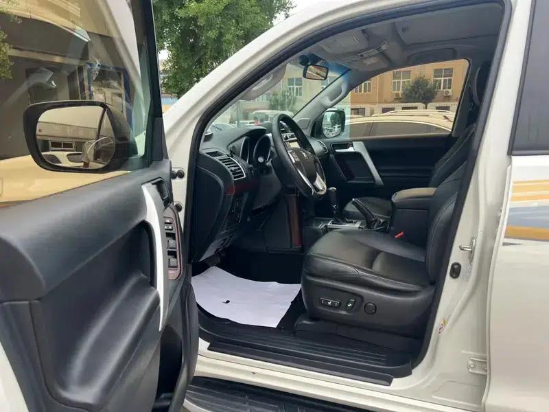 2016 Prado 3.5L Automatic TX-L NAVI — миниатюра 13