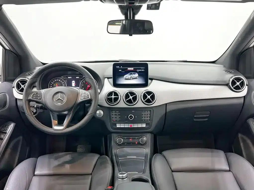 2017 Mercedes-Benz B-Class B 200 Dynamic — миниатюра 15