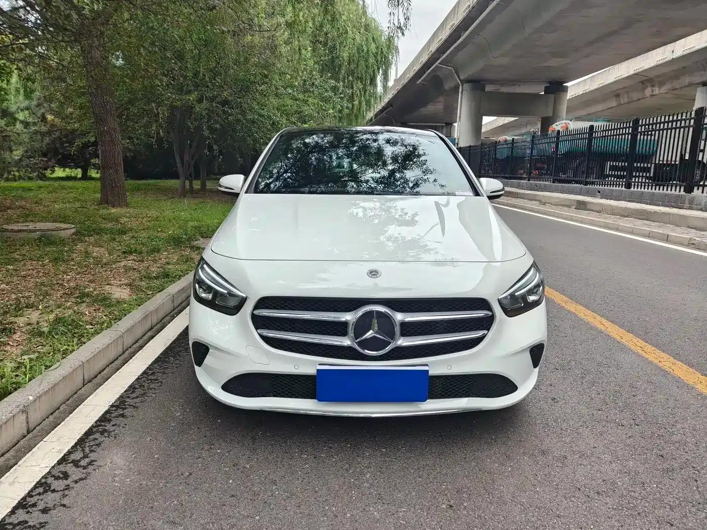 Mercedes-Benz B-Class 2022 Facelift II B 200 Fashion Model — миниатюра 2