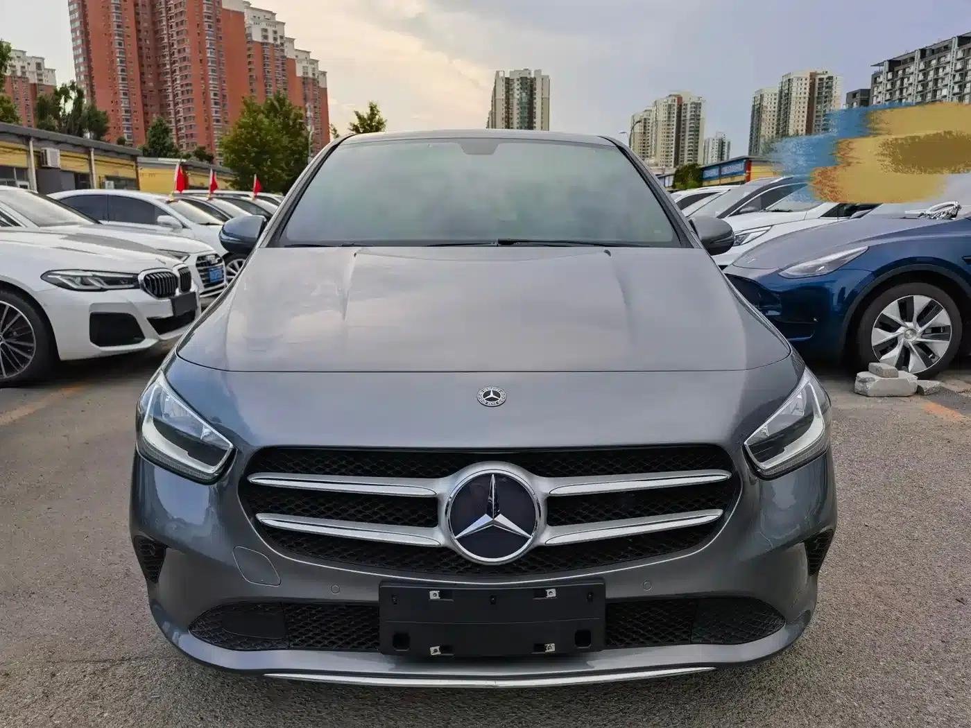 2020 Mercedes-Benz B-Class B 180 — миниатюра 2