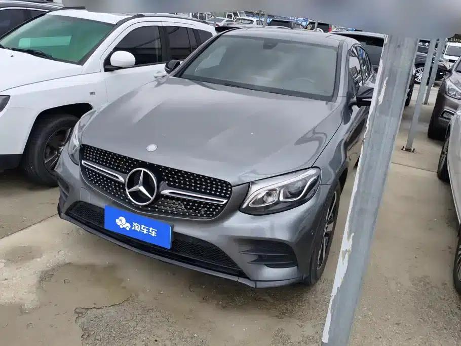 2017 Mercedes-Benz GLC Coupe, GLC 200 4MATIC Coupe SUV — миниатюра 1