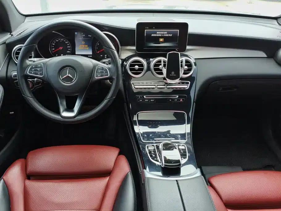 2017 Mercedes-Benz GLC Coupe, GLC 200 4MATIC Coupe SUV — миниатюра 12