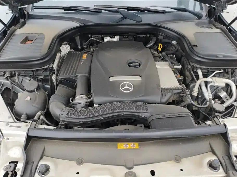 2017 Mercedes-Benz GLC Coupe, GLC 200 4MATIC Coupe SUV — миниатюра 10