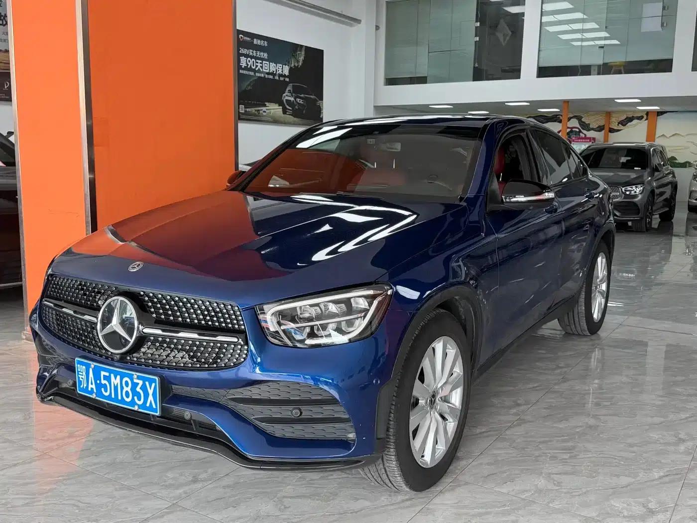 Mercedes-Benz GLC Coupe 2020 GLC 260 4MATIC Coupe SUV — миниатюра 1
