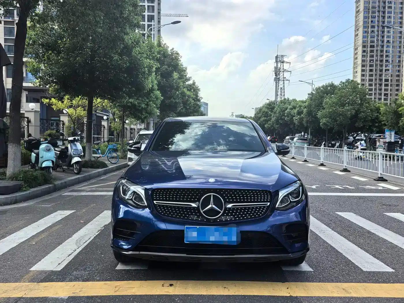 2017 Mercedes-Benz GLC Coupe, GLC 260 4MATIC Coupe SUV — миниатюра 2