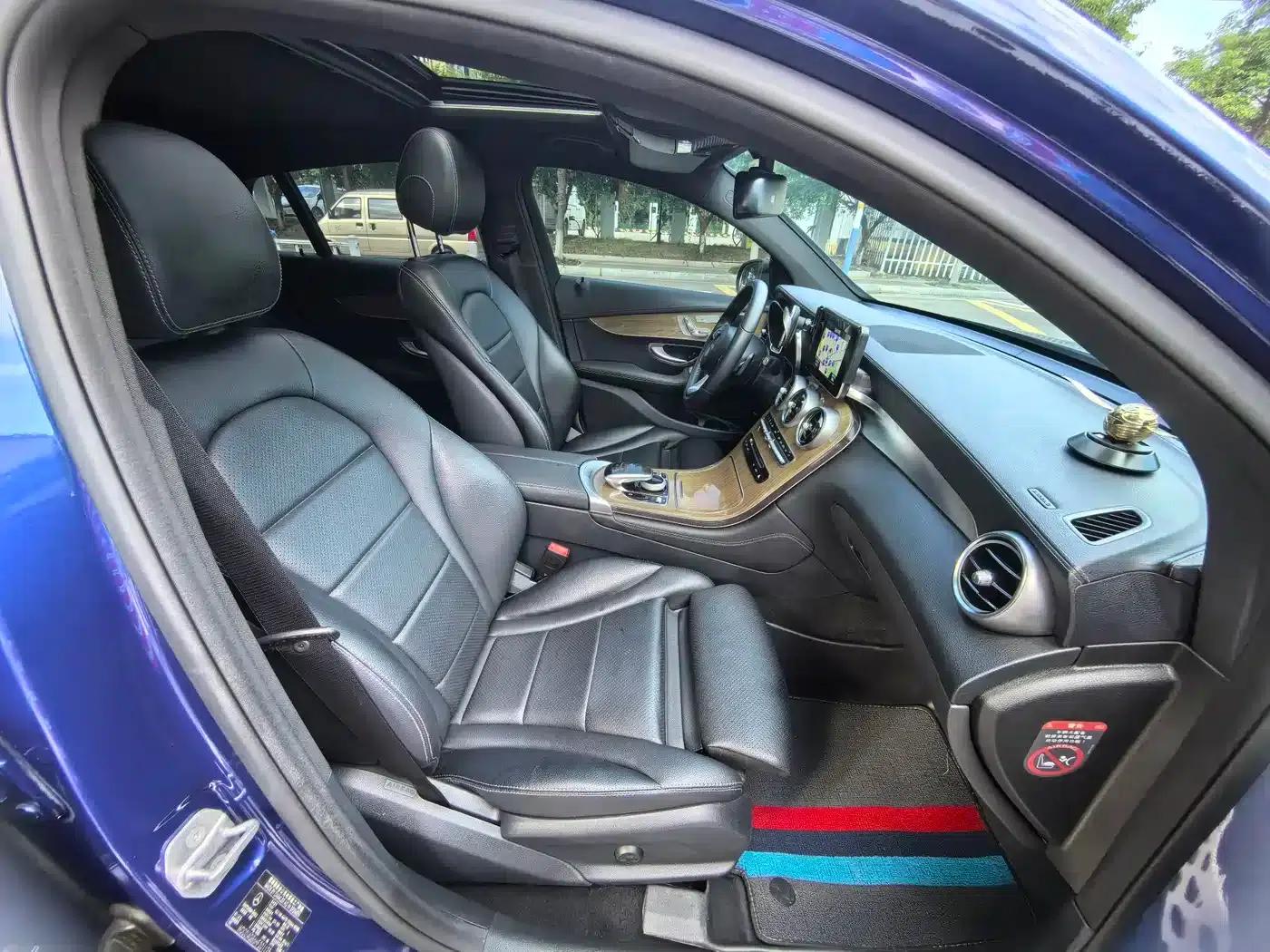 2017 Mercedes-Benz GLC Coupe, GLC 260 4MATIC Coupe SUV — миниатюра 12