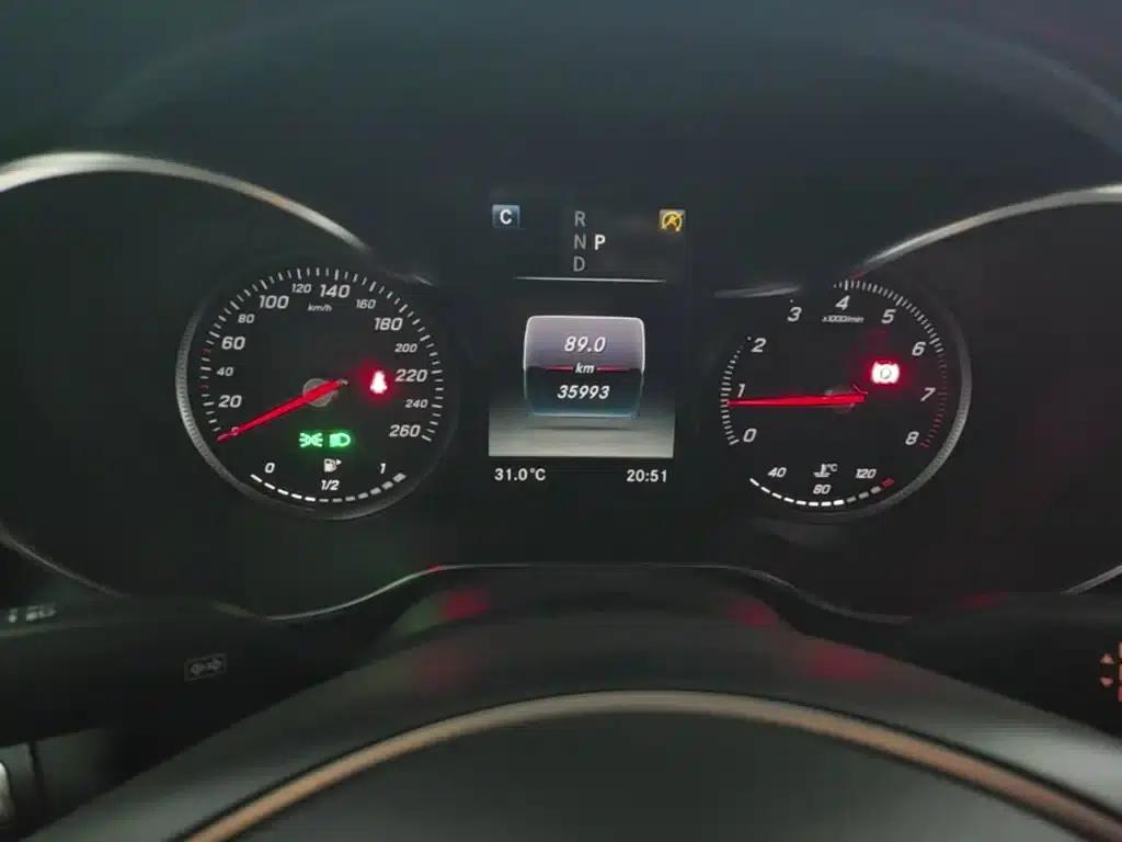 Mercedes-Benz GLC Coupe 2018 GLC 200 4MATIC Coupe SUV — миниатюра 12