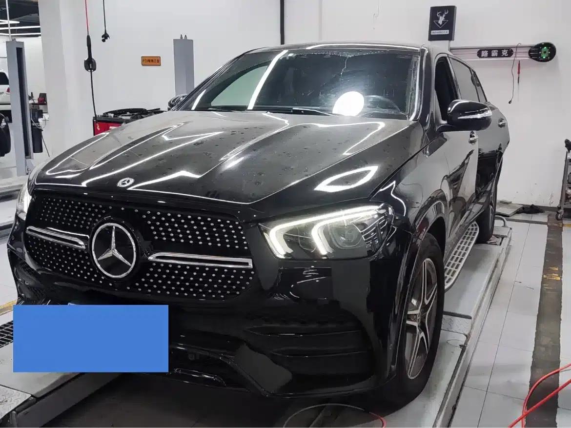 2020 Mercedes-Benz GLE Coupe, GLE 450 4MATIC Coupe SUV Luxury Model — миниатюра 1