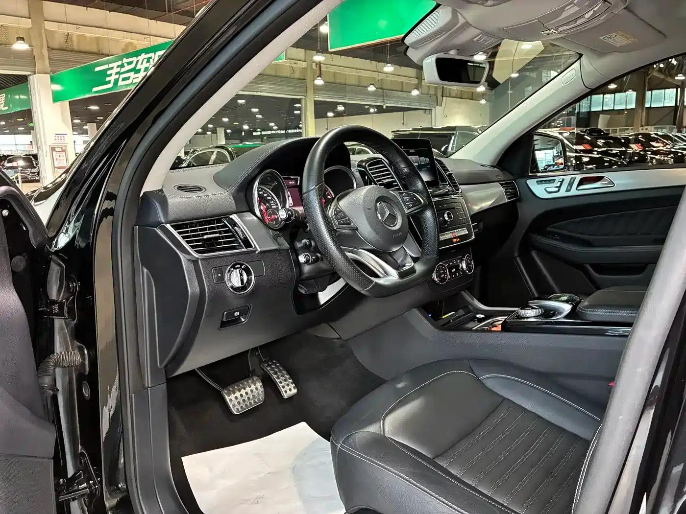 2017 Mercedes-Benz GLE Coupe, GLE 450 AMG 4MATIC Coupe SUV — миниатюра 6