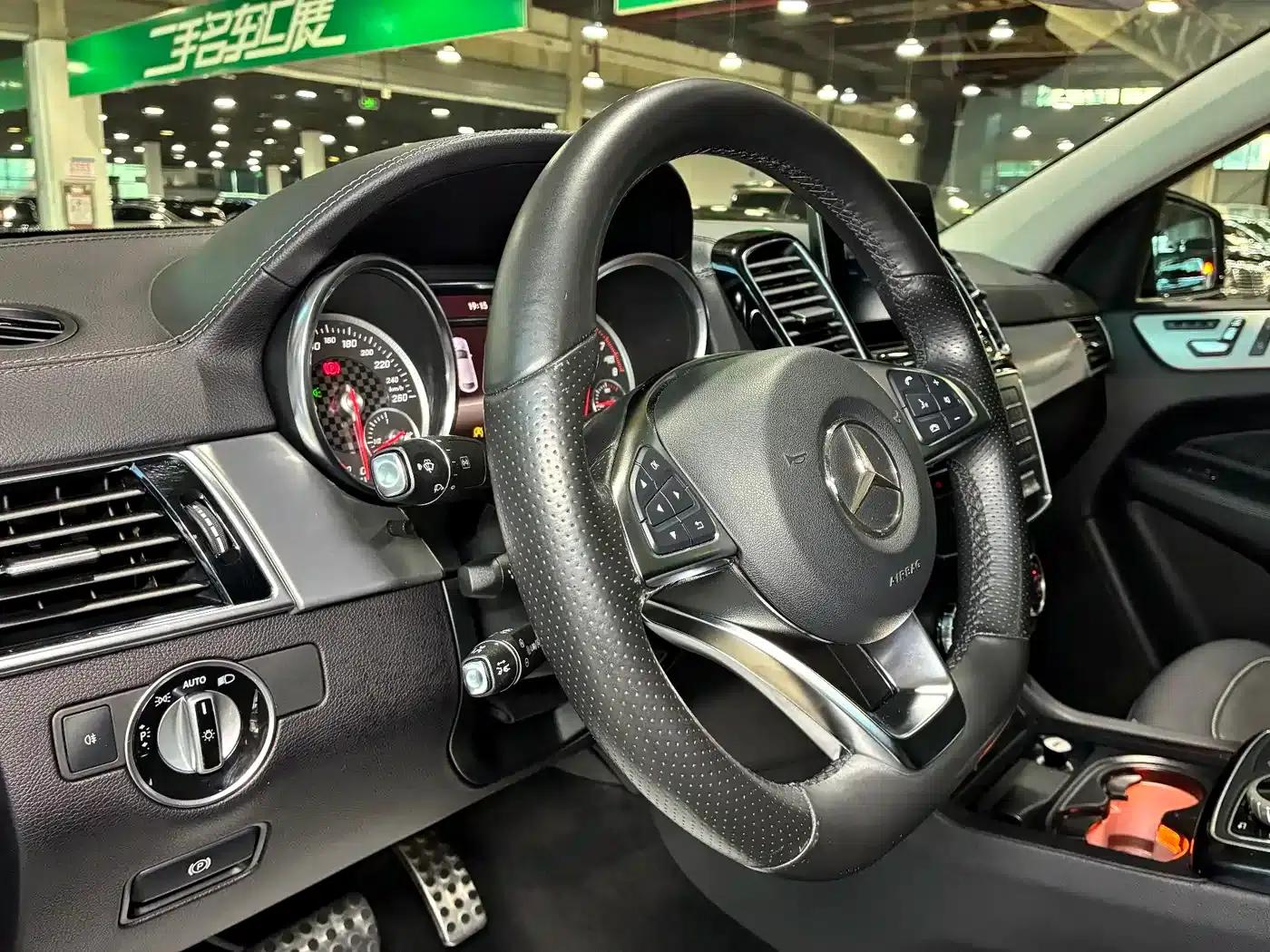2017 Mercedes-Benz GLE Coupe, GLE 450 AMG 4MATIC Coupe SUV — миниатюра 8