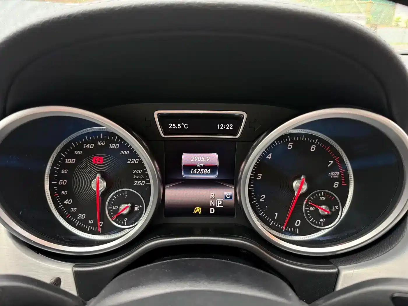 2017 Mercedes-Benz GLE Coupe, GLE 320 4MATIC Coupe SUV — миниатюра 6