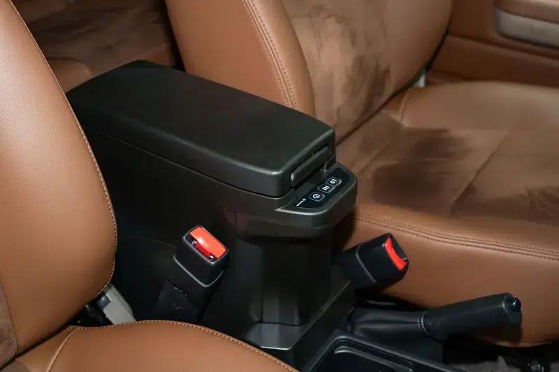 2024 Land Cruiser 70 Series 2.8T Automatic 4WD 5-Seater Parallel Import — миниатюра 9