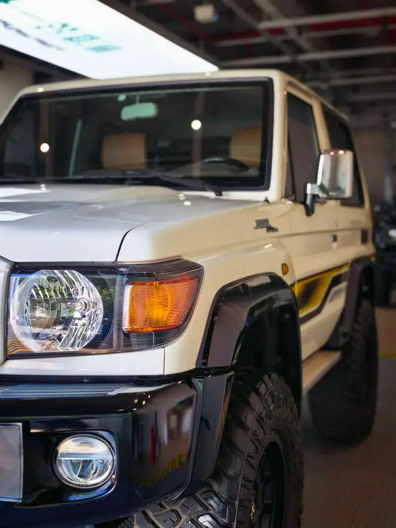 2022 Land Cruiser 70 Series, 4.0L Manual, 4WD, 5-Seater, Parallel Import — миниатюра 5