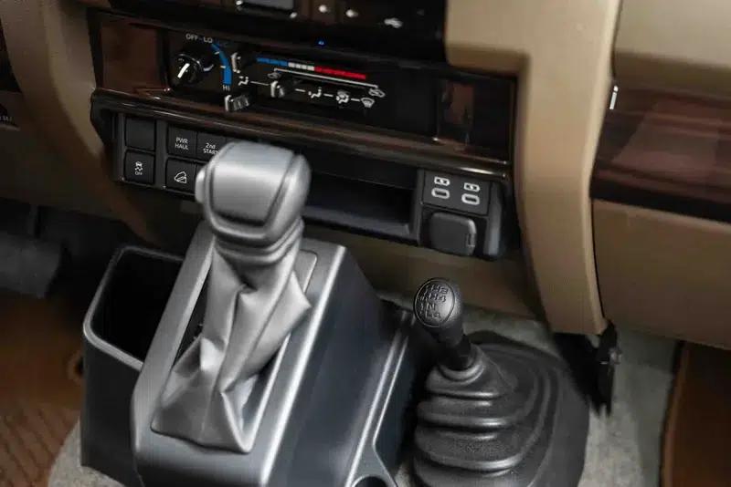 2024 Land Cruiser 70 Series 2.8T Automatic 4WD 5-Seater Parallel Import — миниатюра 13