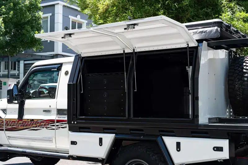 2022 Land Cruiser 70 Series, 4.0L Manual, 4WD, 2-Seater, Parallel Import — миниатюра 7