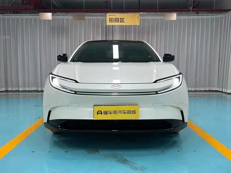 Toyota BZ5 2025 550 JOY — миниатюра 2