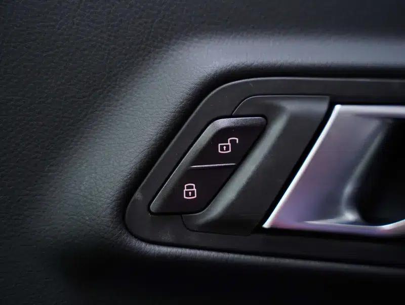 2022 Supra GR SUPRA 3.0T Standard Model — миниатюра 22