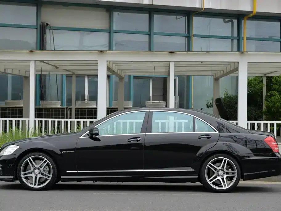2010 Mercedes-Benz S-Class AMG S 65 — миниатюра 2
