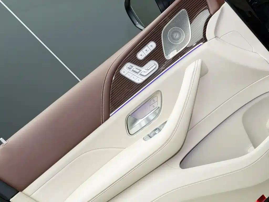 2022 Maybach GLS 600 4MATIC Elegant Edition — миниатюра 18