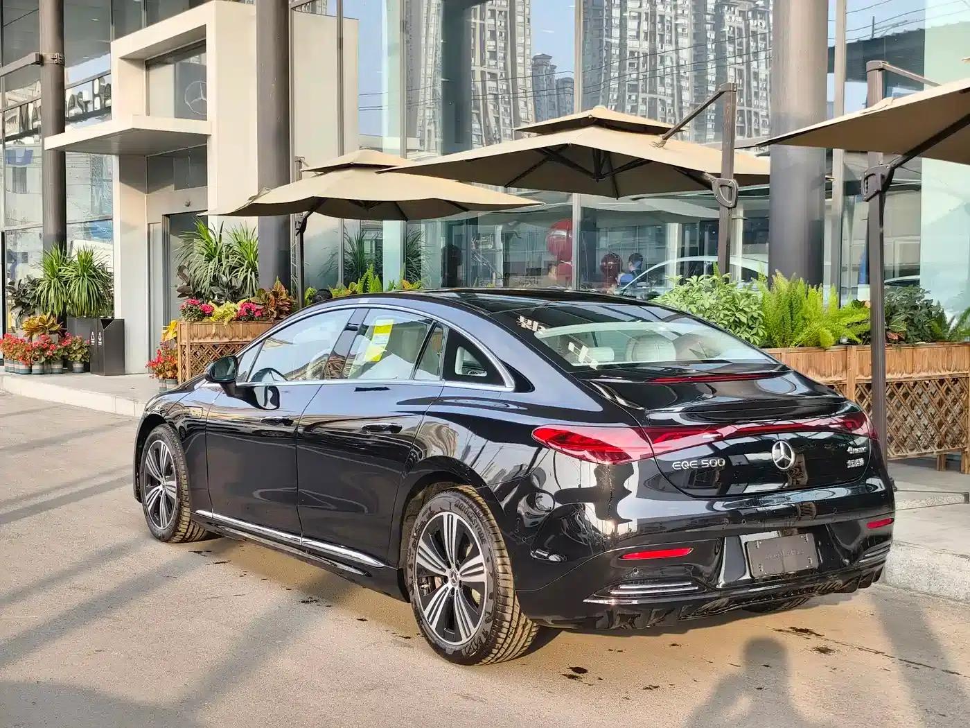 Mercedes-Benz EQE 2025 500 4MATIC Luxury Edition — миниатюра 7