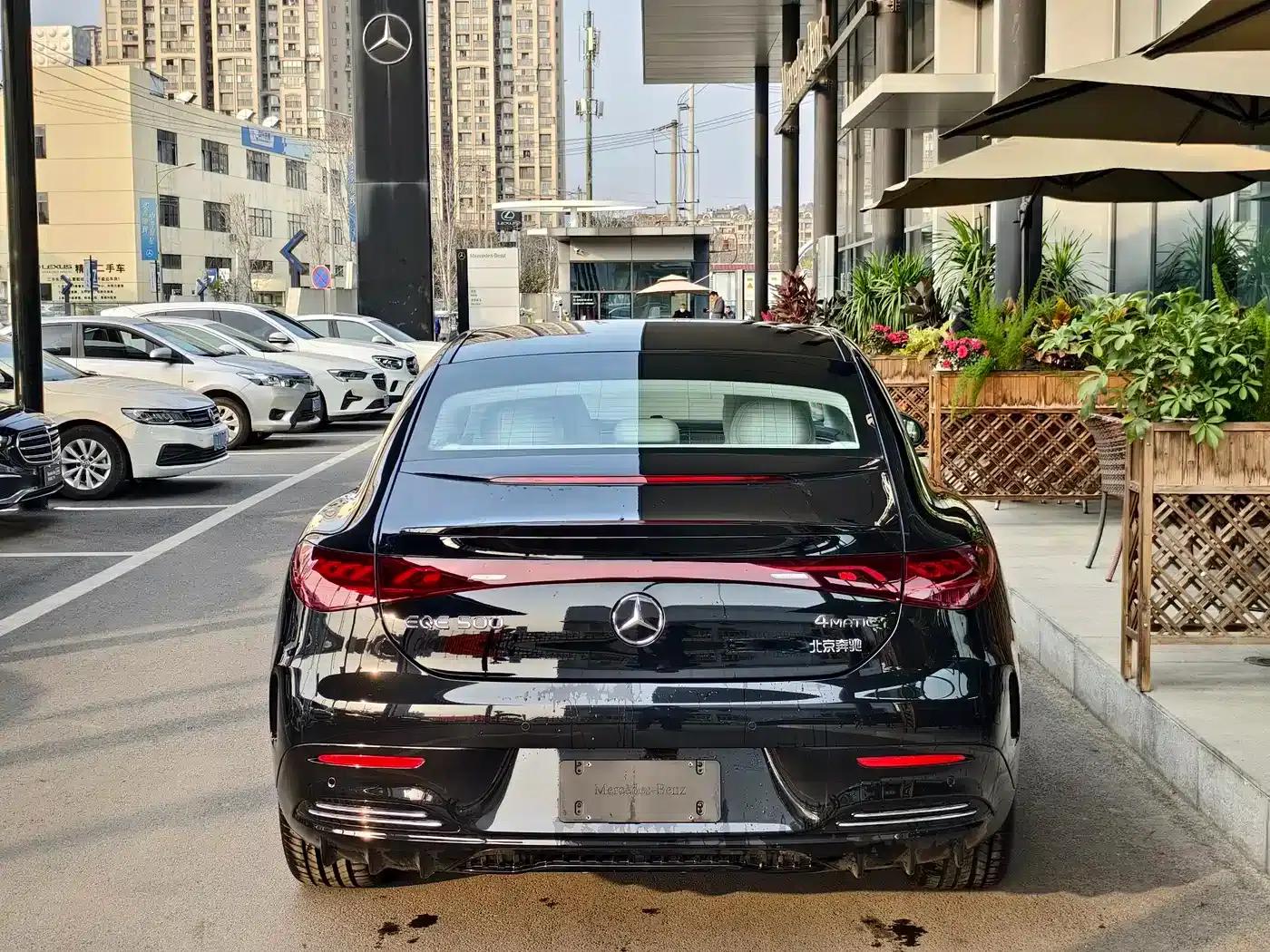 Mercedes-Benz EQE 2025 500 4MATIC Luxury Edition — миниатюра 8