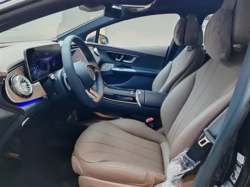 Mercedes-Benz EQE 2025 500 4MATIC Luxury Edition — миниатюра 7