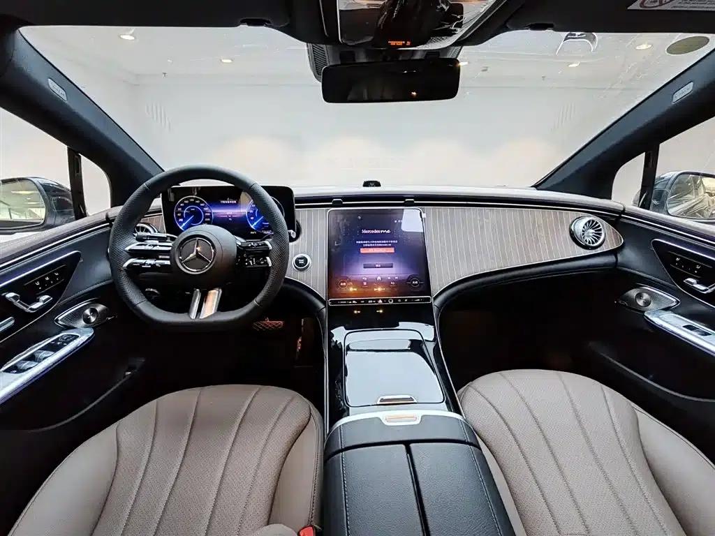 Mercedes-Benz EQE 2025 500 4MATIC Luxury Edition — миниатюра 8