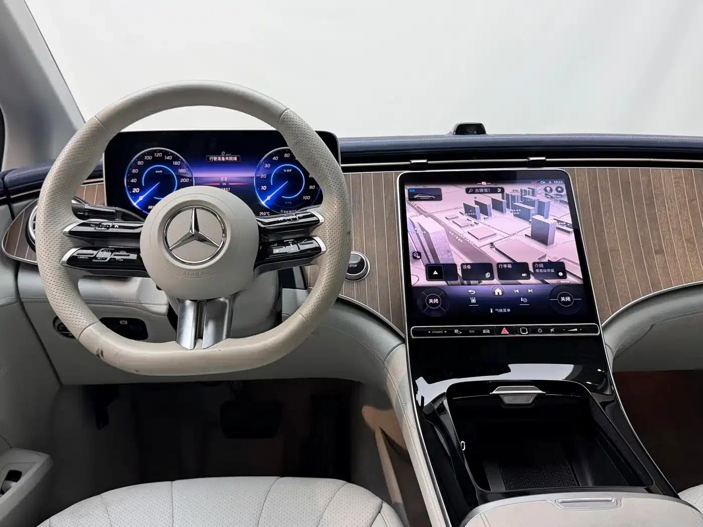 Mercedes-Benz EQE 2025 500 4MATIC Pioneer Edition — миниатюра 11