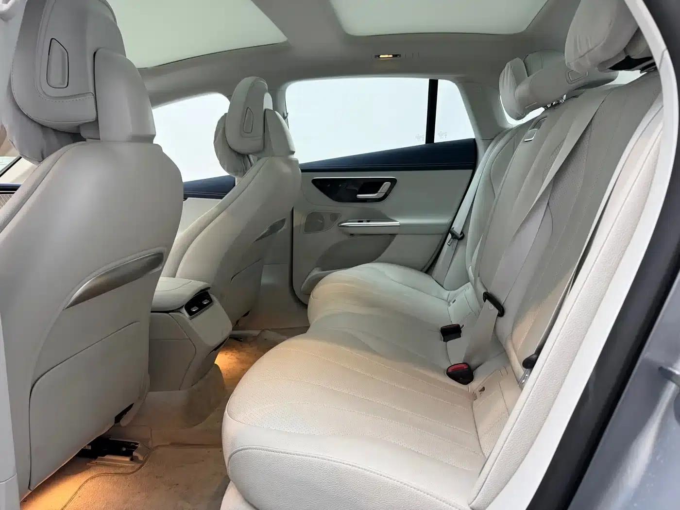 Mercedes-Benz EQE 2025 500 4MATIC Pioneer Edition — миниатюра 7
